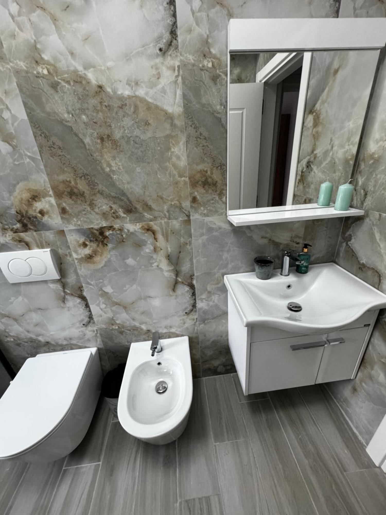 Apartment 1330 Tirana